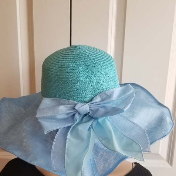 Large Brim Hats - Picture 5 of 7